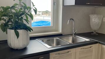 Ofen, Herdplatte, Geschirrspüler