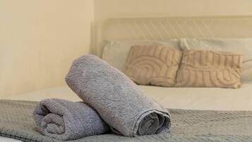 Apartamento, 1 quarto, sacada, vista para a cidade | 2 quartos