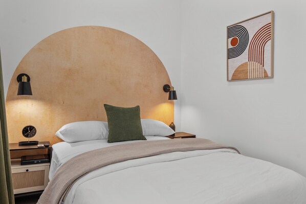 3 bedrooms, iron/ironing board, WiFi