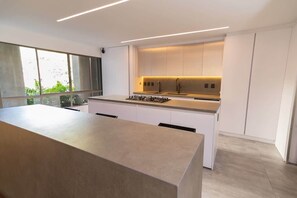 Fridge, microwave, oven, dishwasher