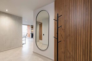 Interior - |EP| Spacious Apt with AC, Workspace, Views (Medellín)