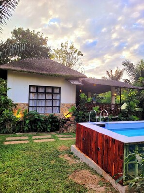 Casa, 1 habitación, para fumadores, alberca privada | Alberca | Alberca al aire libre 