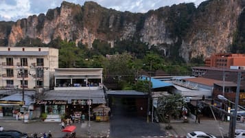 In-room safe, blackout curtains, free WiFi