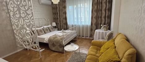 1 soverom, strykejern/-brett, wi-fi og sengetøy