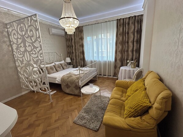1 bedroom, iron/ironing board, WiFi, bed sheets