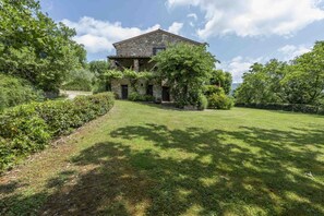 Exterior - Villa Madonnuccia by MMega (Arezzo & Casentino)