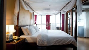 Unclassified image, 5 of 34, button - 1br With Pool & Gym Near BTS Phrom Phong (Bangkok)