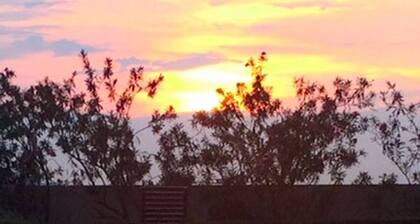 Oriental 1br With Pool & Gym Near BTS Phrom Phong