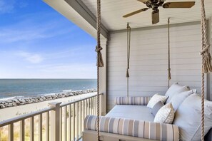 Property grounds - Ocean Cottage 108 - Aqua Luna  Oceanfront at The Cottages at Jekyll Island (Jekyll Island)