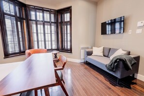 Room | In-room safe, blackout drapes, iron/ironing board