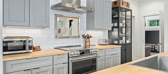 The Black Squirrel in Fairhaven: Boho-Modern Home Near Trails & Town