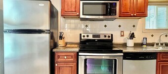 Cozy Amherst Home near Buffalo & Niagara Falls