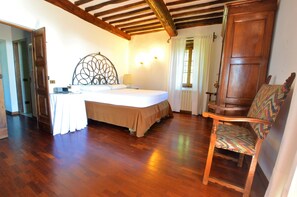 3 多间卧室、WiFi、床单