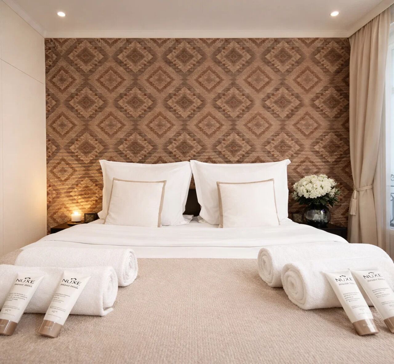 Apartamento, vista para o pátio | Ferros/tábuas de passar roupa, berço de viagem, Wi-Fi de cortesia