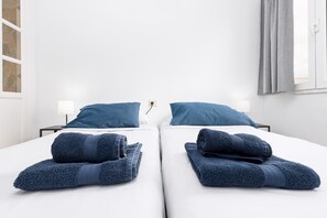 3 chambres, fer et planche Ă repasser, Wi-Fi, draps fournis