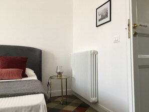 1 quarto, ferros/tábuas de passar roupa, berço de viagem, Wi-Fi