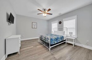 5 bedrooms, iron/ironing board, travel cot, WiFi