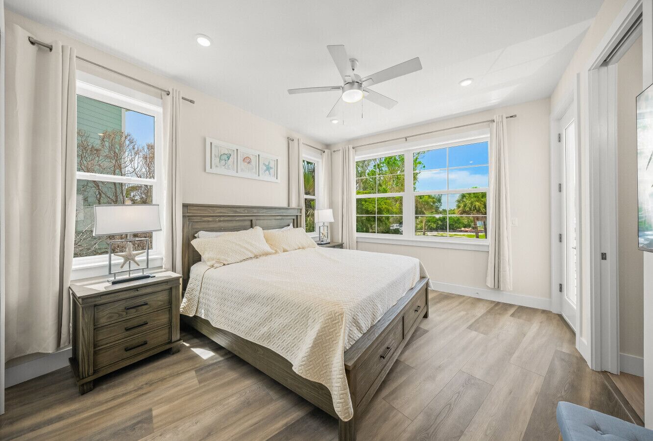 6 chambres, bureau, fer et planche à repasser, Wi-Fi gratuit