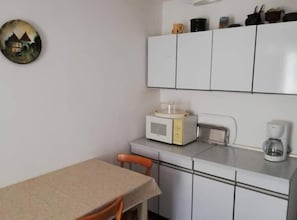 Ferienhaus (Four Bedroom Holiday Home with Terrac) | Eigene Küche