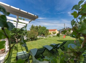 Casa (Four Bedroom Holiday Home with Terrac) | Jardim