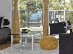 Apartment (One Bedroom Apartment With Balcony An) | Living room