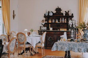 Free daily full breakfast - Casa do Fontão (Amarante)