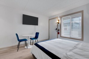 1 chambre, bureau, Wi-Fi, draps fournis