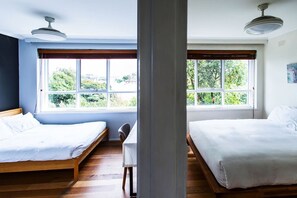 2 bedrooms, desk, iron/ironing board, free WiFi