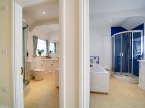 Shower - Porthcothan House (Padstow)