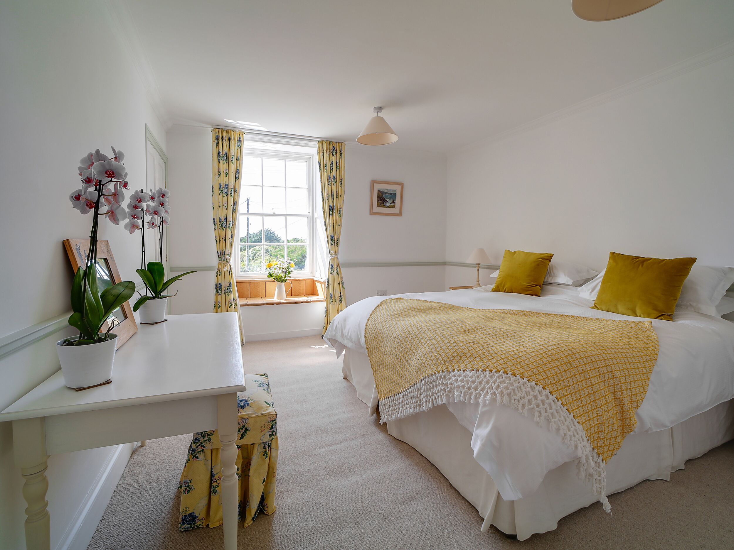 6 عدّة غرف نوم وبديكورات فريدة لكل غرفة وطراز فريد لكل وحدة