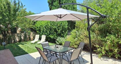 Villa Rita al Mare - 6 minute walk to the beach - large private garden