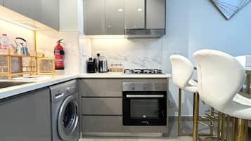 Apartment (1 Bedroom) | Interior