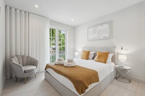4 Schlafzimmer, Bügeleisen/Bügelbrett, Internetzugang, Bettwäsche
