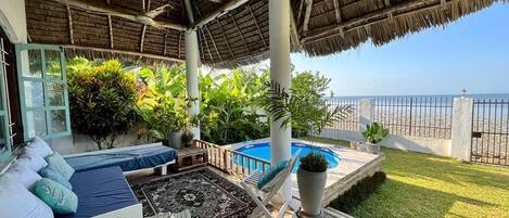 Habitación Deluxe, vista al mar | Terraza o patio