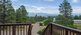 Hot Tub & Mtn Views - Peaceful Pagosa Springs Retreat Minutes to Town  & Trails
