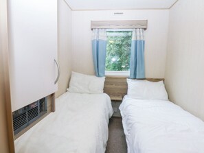 3 Schlafzimmer, individuell dekoriert, individuell eingerichtet