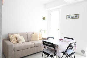 Dining - P068 - Porto Recanati, new two-room apartment with panoramic terrace (Porto Recanati)