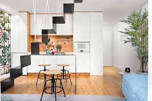 1 chambre, fer et planche à repasser, Wi-Fi, draps fournis