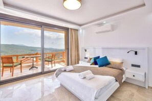 3 bedrooms, WiFi, bed sheets