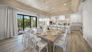 House, Accessible | 6 bedrooms, Internet - Salty Sunrise in Clearwater Beach (Clearwater Beach)