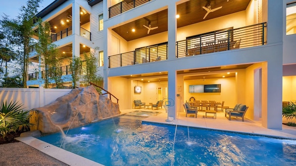 6 bedrooms, Internet