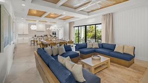 House, Accessible | 7 bedrooms, Internet - Sapphire Shores in Clearwater Beach (Clearwater Beach)