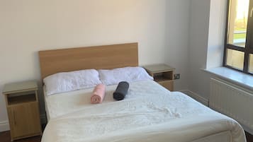 1 habitación, wifi y ropa de cama