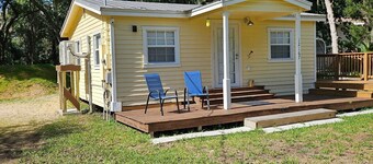 Red Maple Cottage - Peaceful 2BR 1BA Near the Water – Boat & Trailer Friendly!
