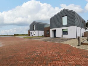 Exterior - 8 Karn Havos (Wadebridge)