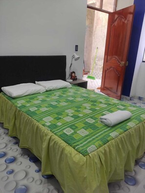 1 habitación, wifi gratis, ropa de cama y acceso para silla de ruedas 