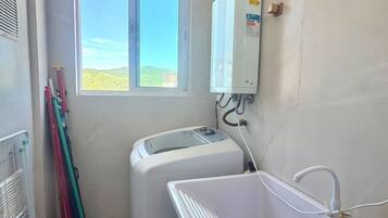 Apartment | Bathroom