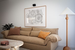 TV, books, stereo