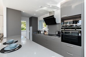 Fridge, microwave, oven, dishwasher