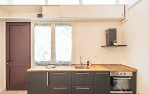 Four, plaque de cuisson, lave-vaisselle